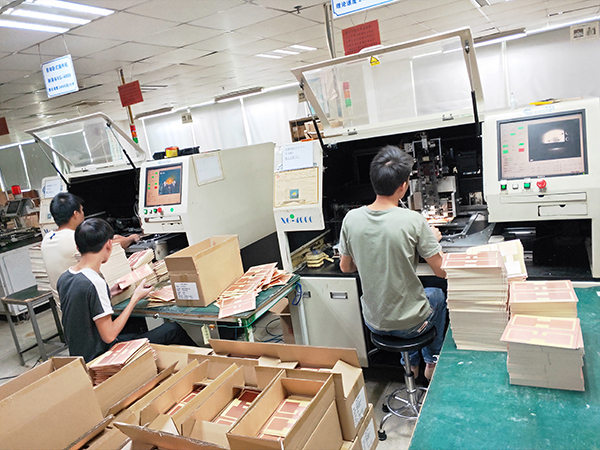 自動(dòng)插件機(jī)