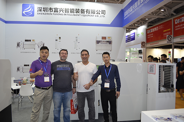 插件機價格是首要關(guān)注的嗎？富興智能帶您了解插件機