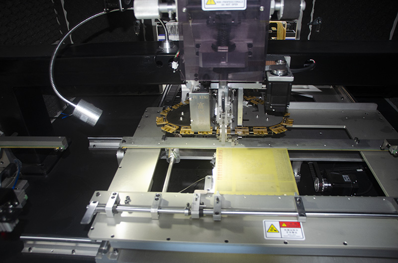 自動插件機(jī)工作前以及工作后注意事項