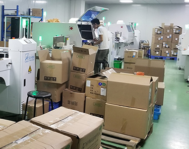 環(huán)球插件機(jī)和國(guó)產(chǎn)插件機(jī)怎么選擇？