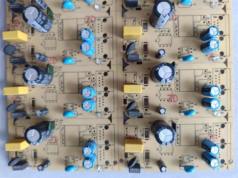 插件機(jī)市場(chǎng)風(fēng)云：國(guó)內(nèi)外競(jìng)爭(zhēng)格局與未來趨勢(shì)分析