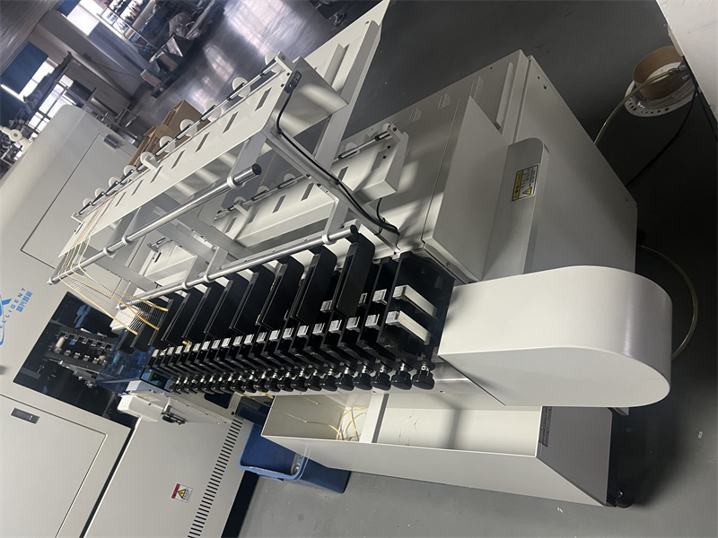 全自動插件機如何與工業(yè)4.0技術融合，創(chuàng)造智能工廠？